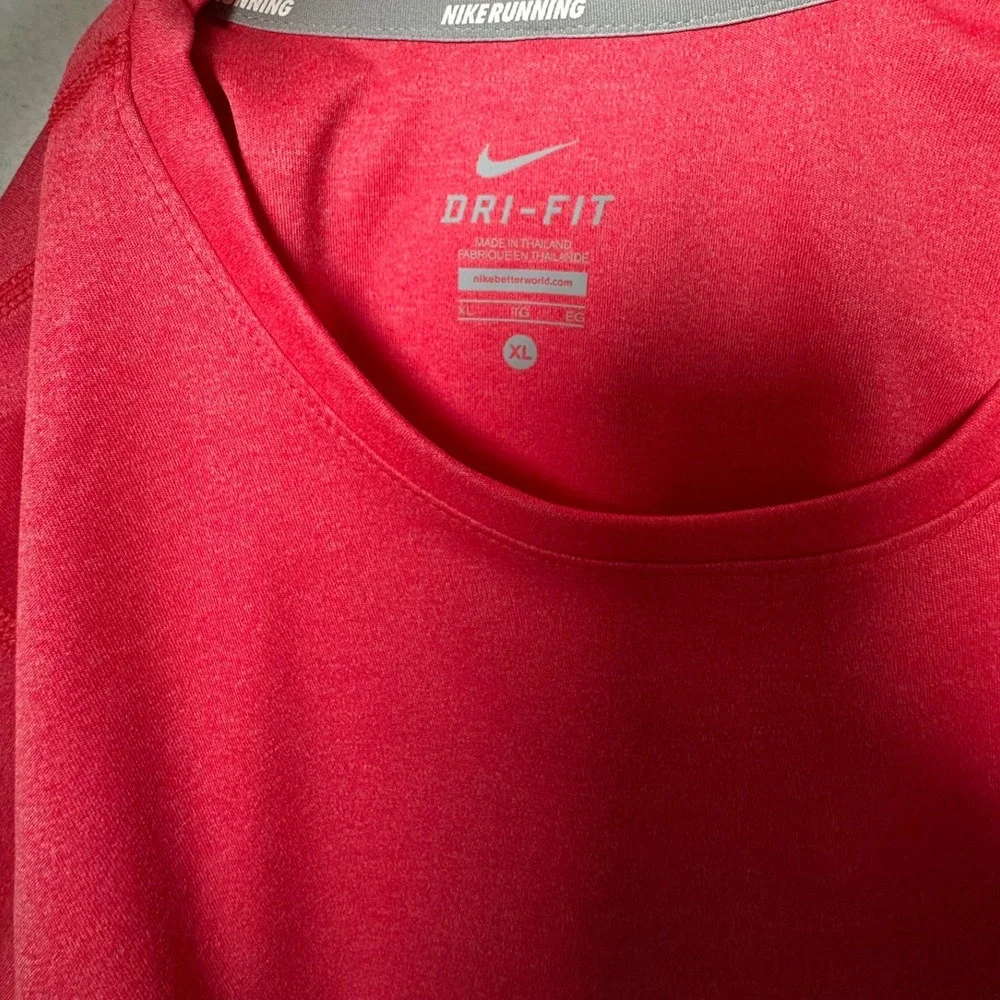 Nike Dri-FIT Miler Running Long Sleeve Shirt Pink Women's XL 519833-676